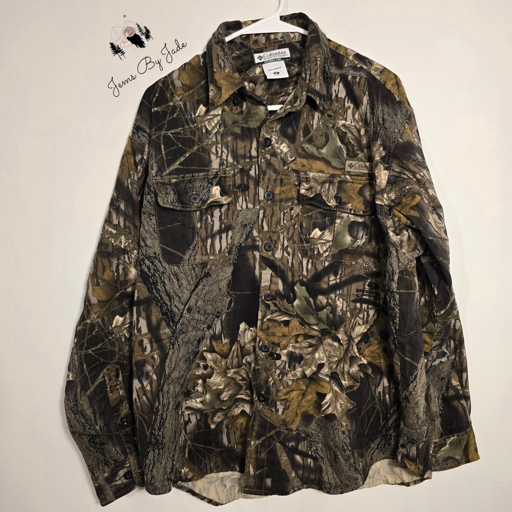 Columbia Mossy Oak Camo Hunting Shirt Mens M Long Sleeve Button Up Outdoor